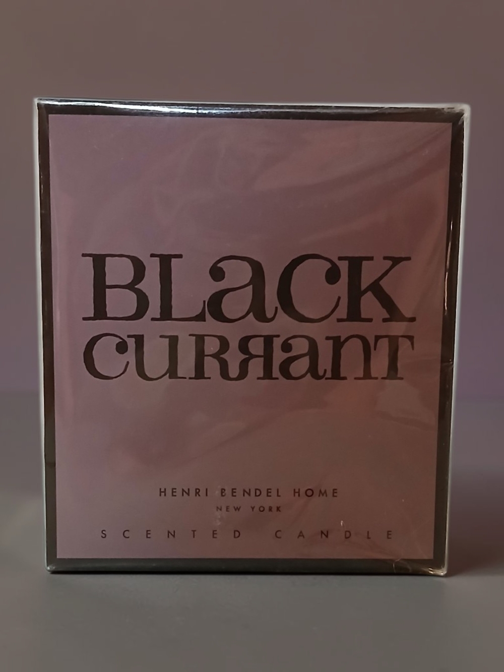 henri bendel Black Currant Scented Candle - Dusty Rose